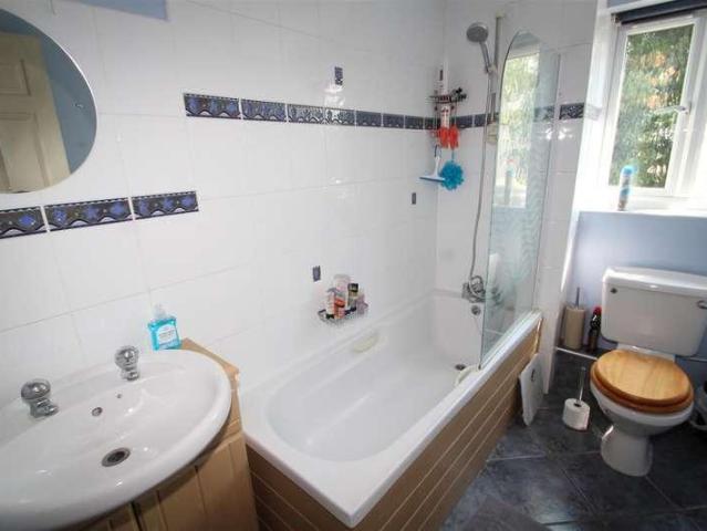 1 bed flat for sale
