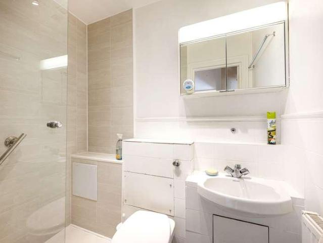 1 bed flat for sale