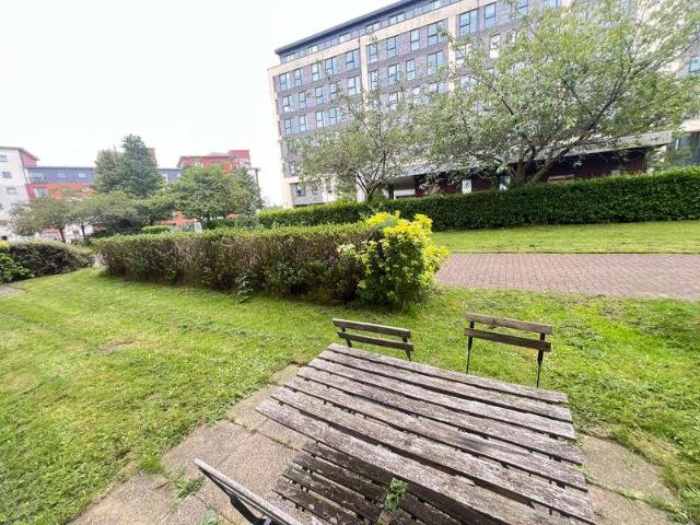 1 bed flat for sale