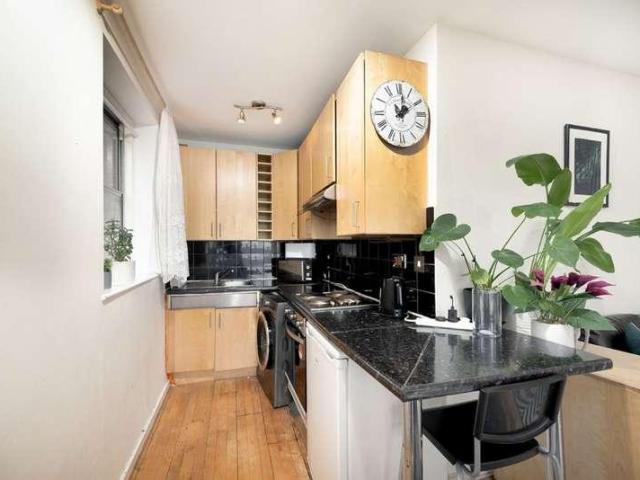 1 bed flat for sale