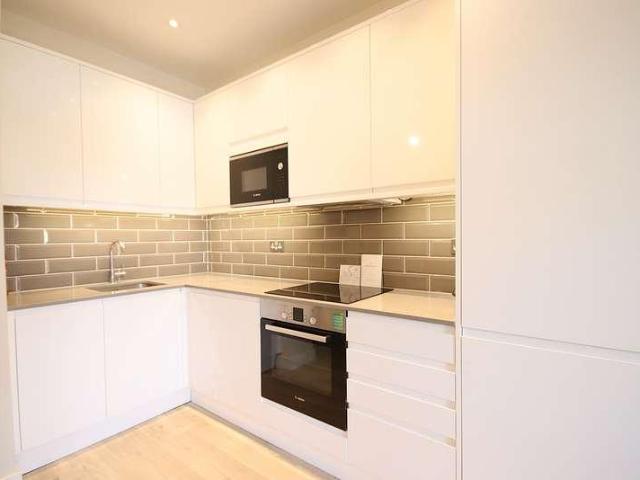 1 bed flat for sale