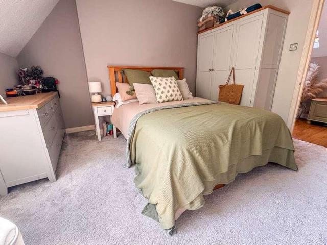 1 bed flat for sale