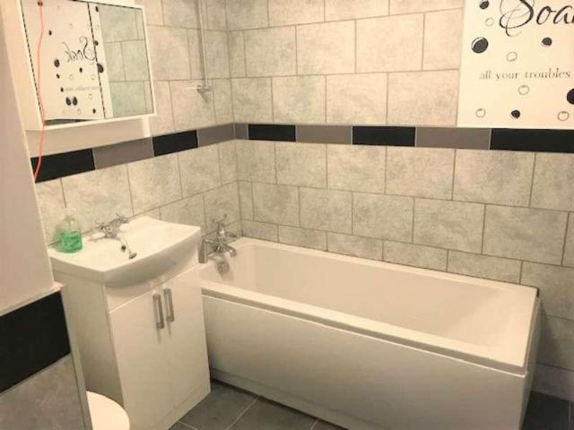 1 bed flat for sale