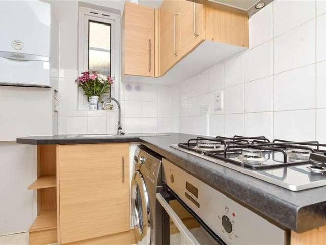 1 bed flat for sale