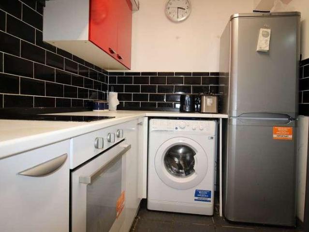 1 bed flat for sale