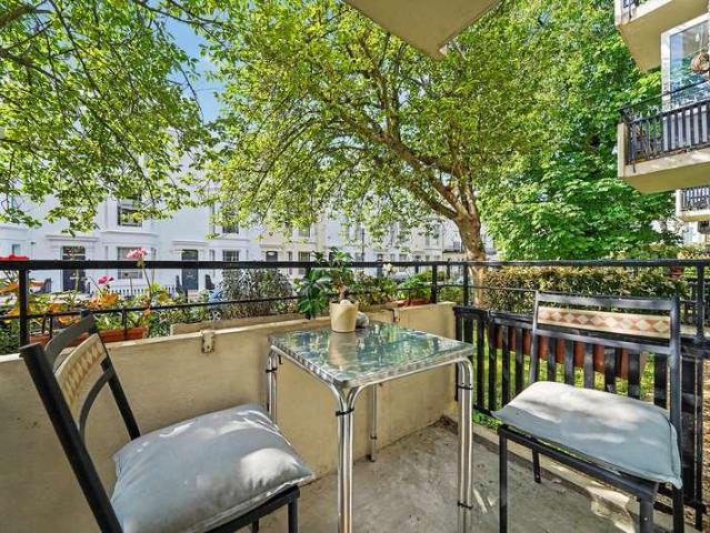 1 bed flat for sale