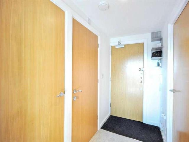 1 bed flat for sale