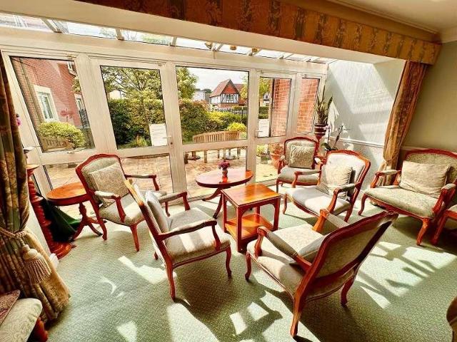 1 bed flat for sale