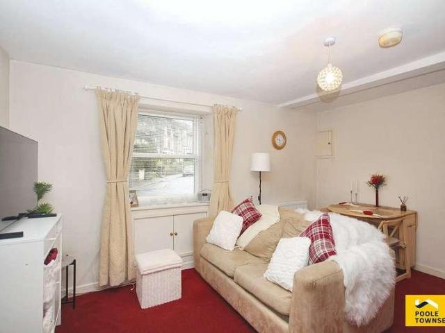 1 bed flat for sale