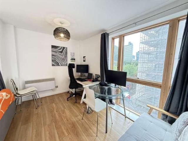 1 bed flat for sale