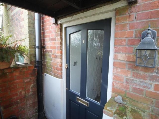 1 bed flat for sale