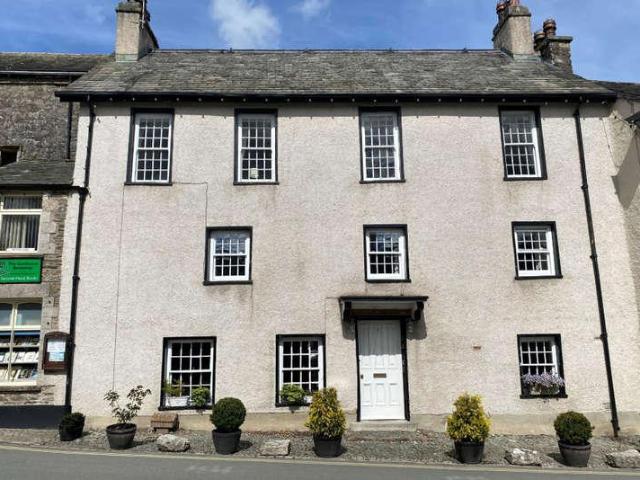 1 bed flat for sale