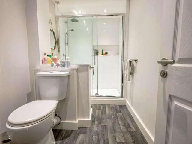 1 bed flat for sale