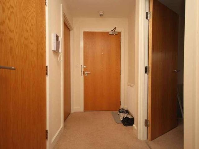 1 bed flat for sale