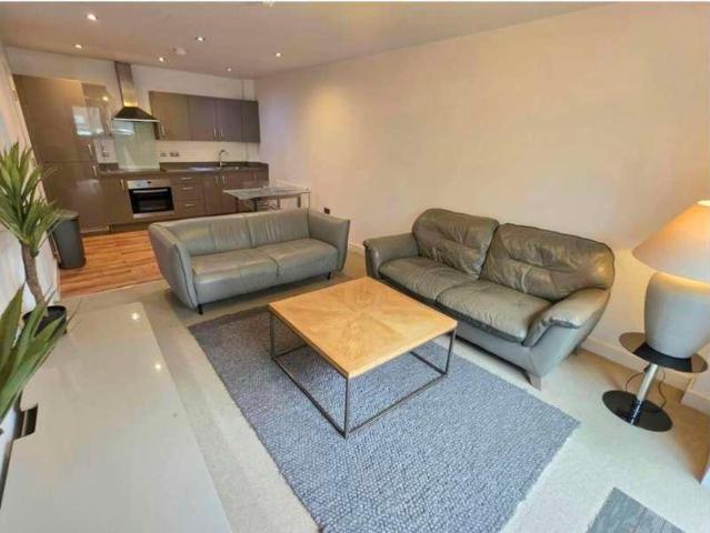 1 bed flat for sale
