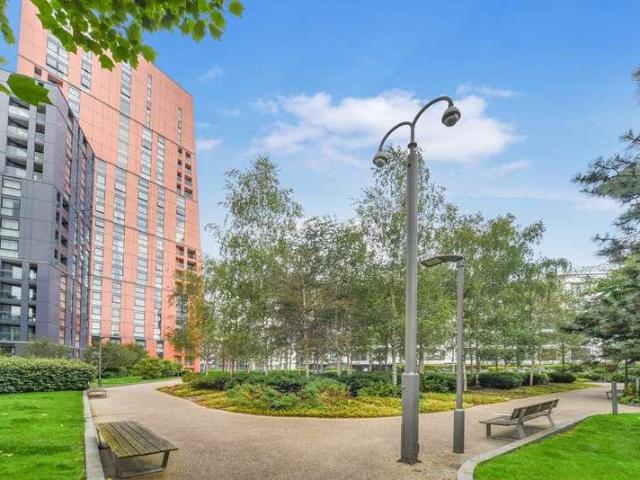 1 bed flat for sale