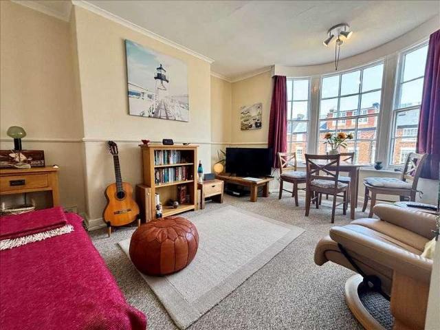 1 bed flat for sale