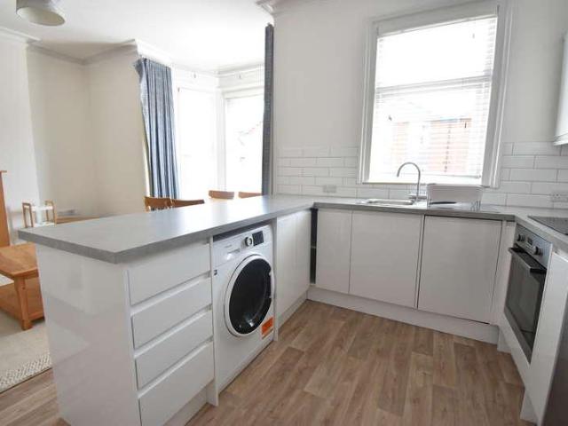 1 bed flat for sale