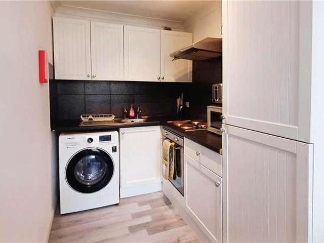 1 bed flat for sale