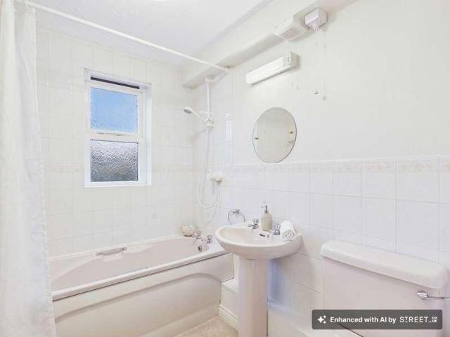 1 bed flat for sale