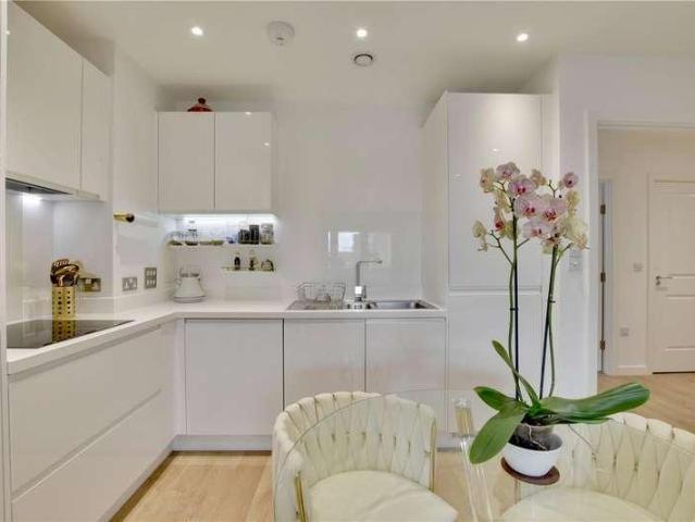 1 bed flat for sale