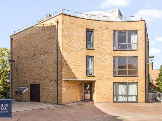 1 bed flat for sale