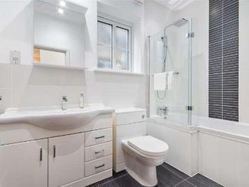 1 bed flat for sale