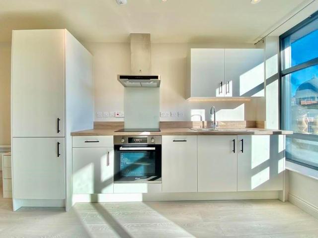 1 bed flat for sale