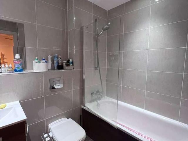 1 bed flat for sale