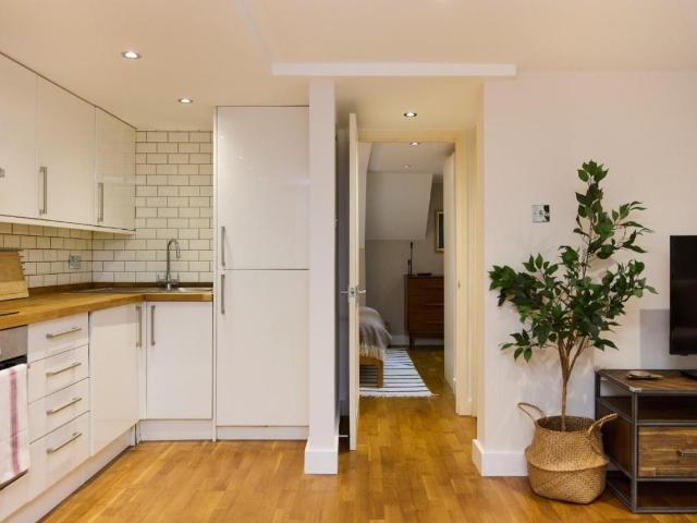 1 bed flat for sale