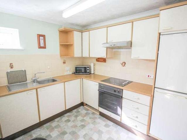 1 bed flat for sale