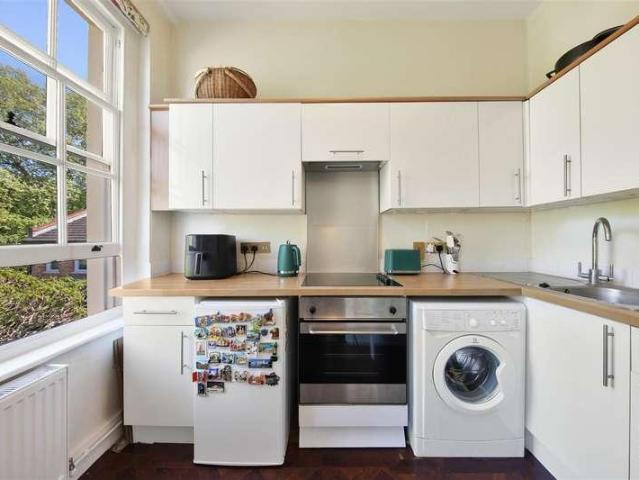 1 bed flat for sale