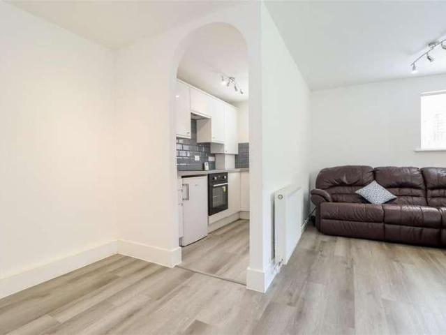 1 bed flat for sale