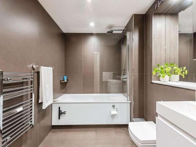 1 bed flat for sale