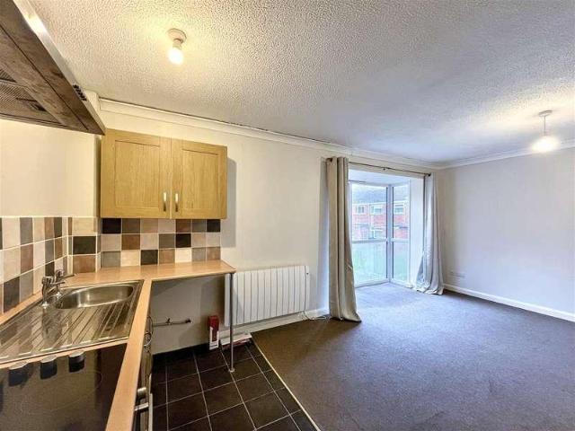 1 bed flat for sale