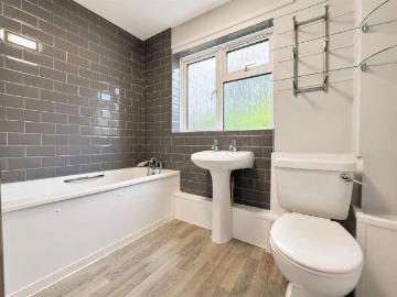 1 bed flat for sale