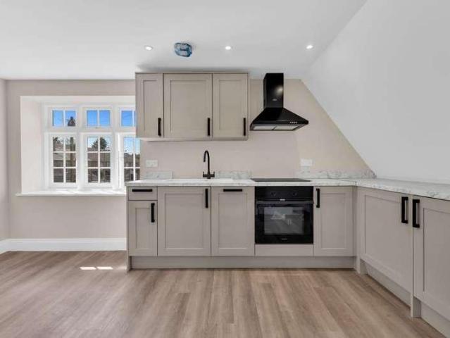 1 bed flat for sale