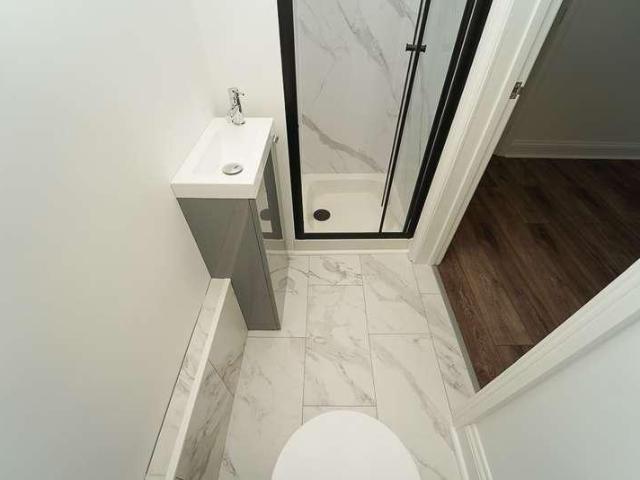 1 bed flat for sale