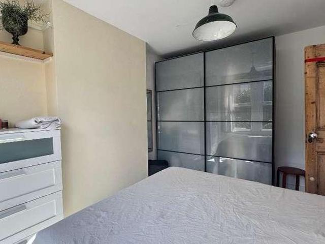1 bed flat for sale