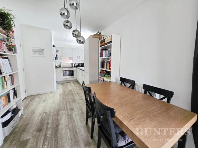 1 bed flat for sale