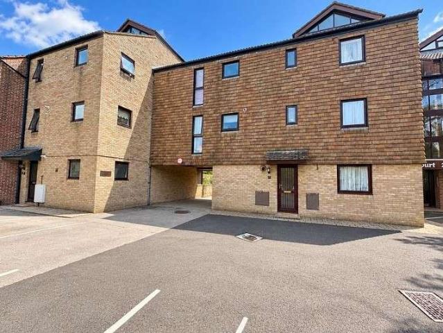 1 bed flat for sale