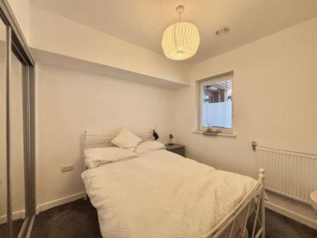 1 bed flat for sale