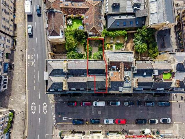 1 bed flat for sale