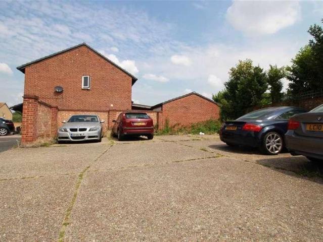 1 bed flat for sale
