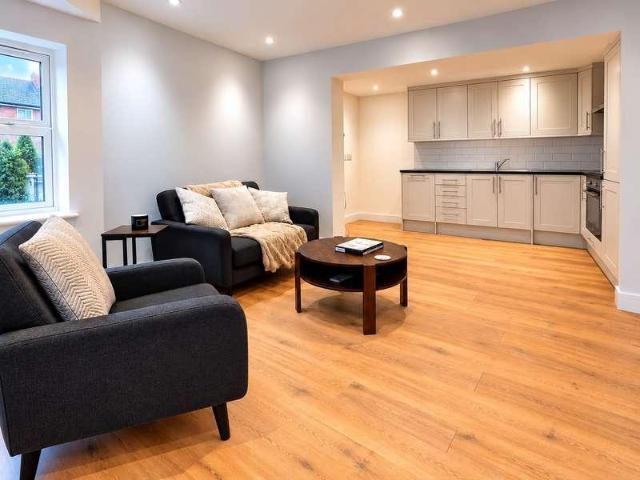 1 bed flat for sale