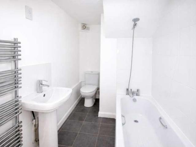 1 bed flat for sale