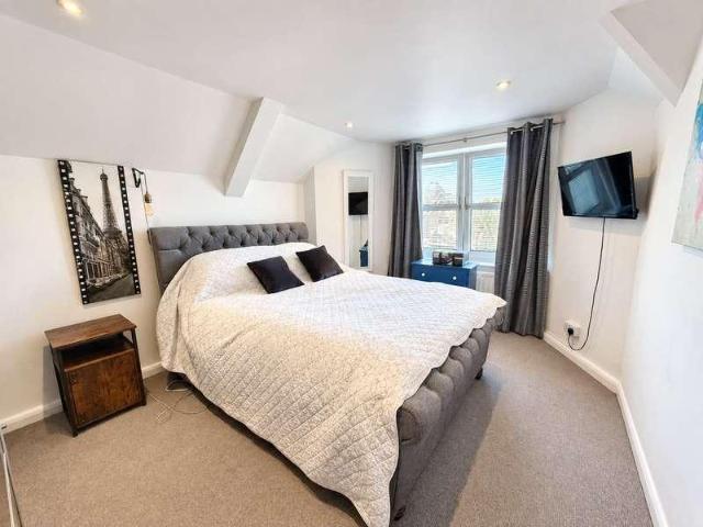 1 bed flat for sale