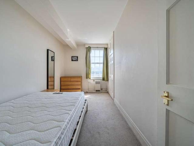 1 bed flat for sale