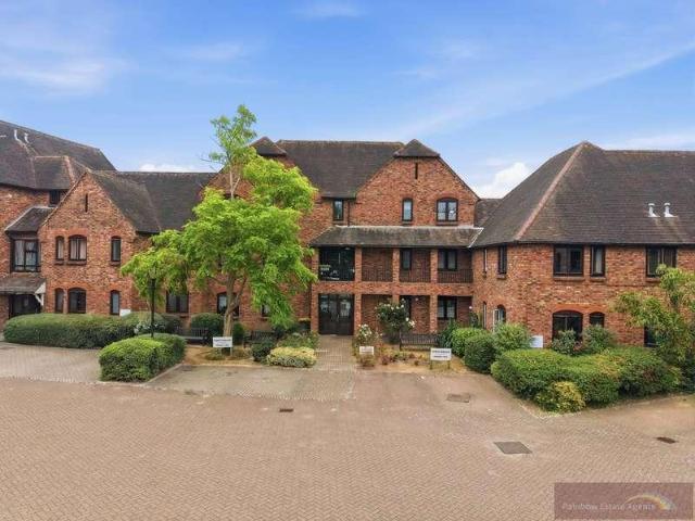 1 bed flat for sale
