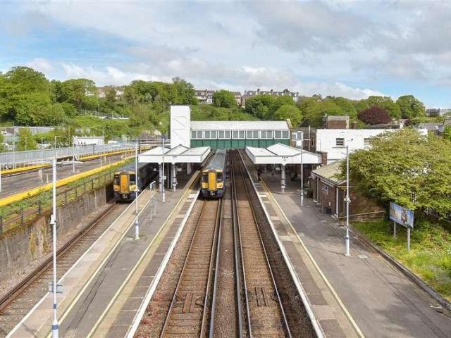 1 bed flat for sale